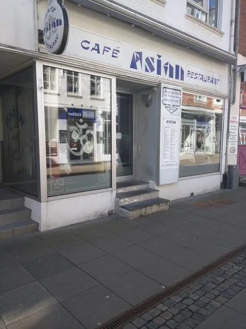 Asian Restaurant & Café