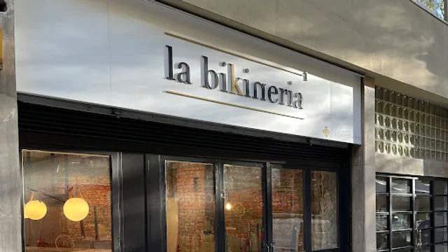 La Bikineria | Muntaner