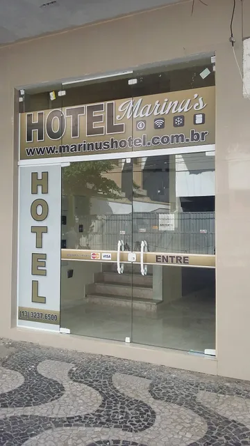 Hotel Marinu's