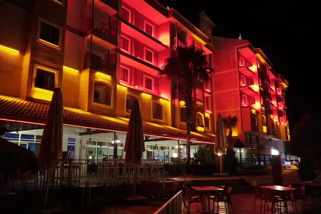 Grand Panorama Hotel