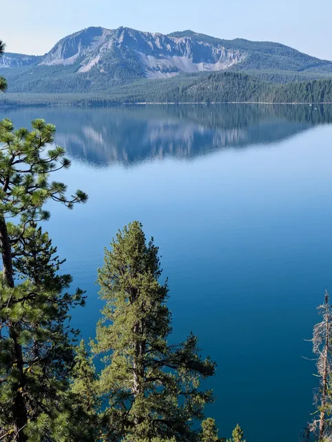 Paulina Lakeshore Trail