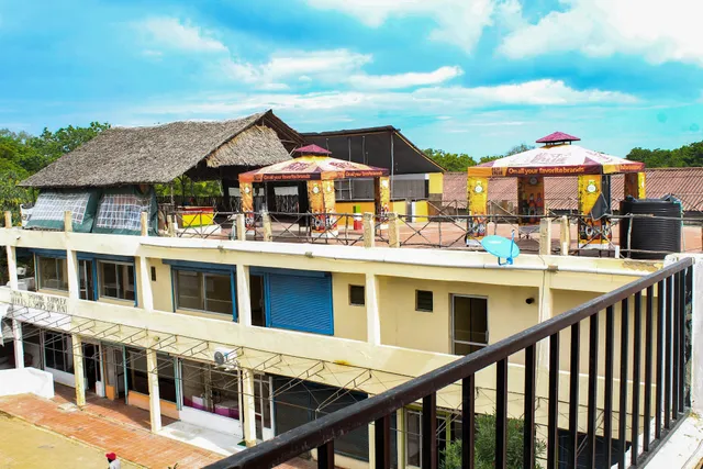 Armaan Shopping Complex