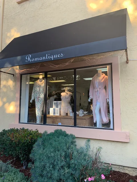 Romantiques + French Lessons