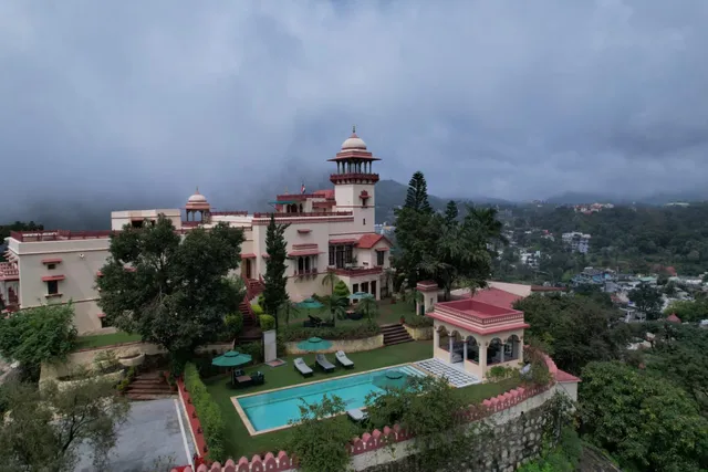 The Jaipur House, Mount Abu