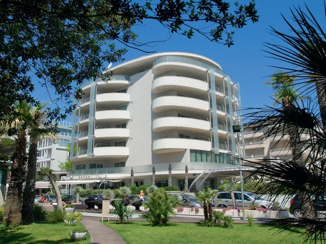 Hotel Premier & Suites