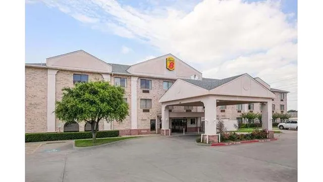 Super 8 by Wyndham Garland North Dallas Area