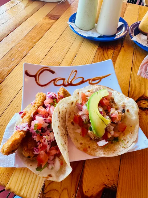 El Cabo Taco "Cevichería & Seafood"