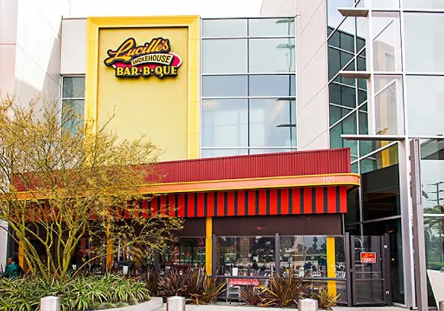 Lucille's Smokehouse Bar-B-Que