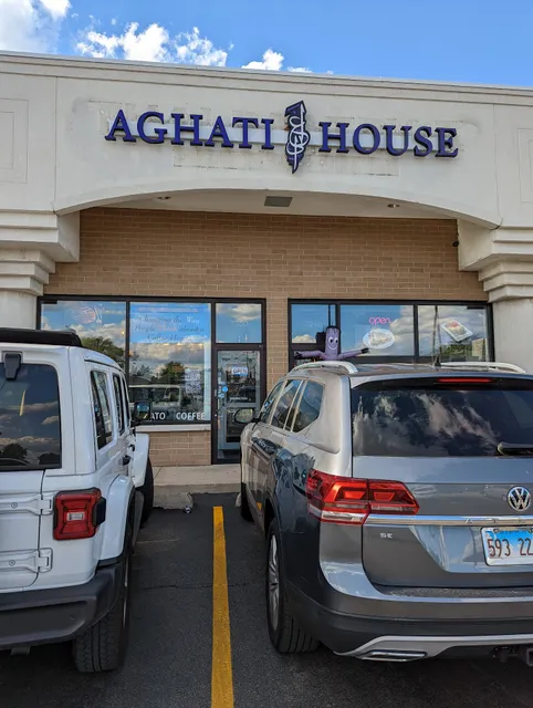 The Shops At Lawrence Court