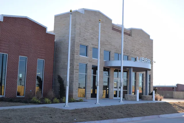 Del City Library - Metropolitan Library System