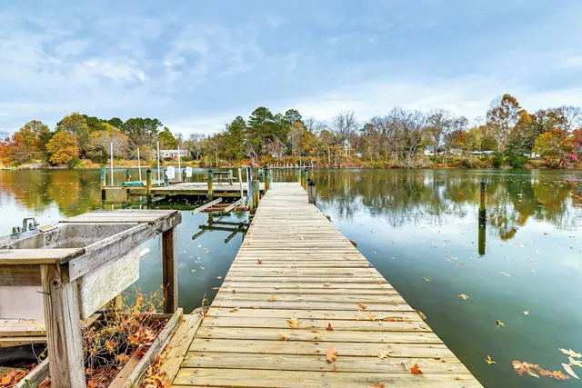 Screened Patio, Deck & Grill: Saint Inigoes Home!