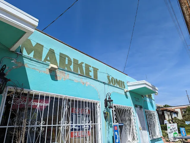 Somis Cafe and Market