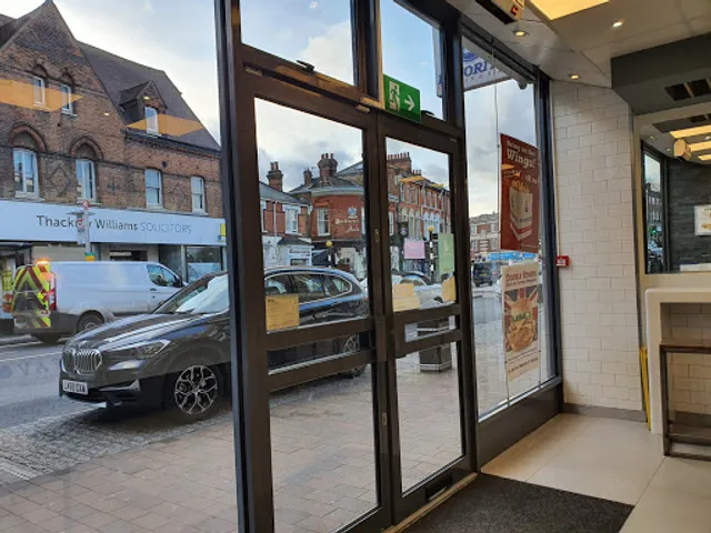 Favorite Chicken & Ribs Beckenham