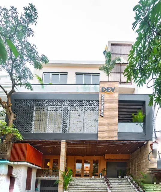 Dev Residency Hotel, Varanasi (A Unit of The Elegance)