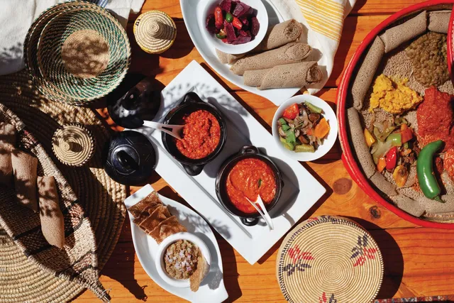 Harvestly- Central Coast Farmer's Market, Delivered.