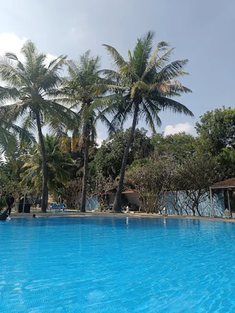 Leo Splash(Water Park)Leonia Resort