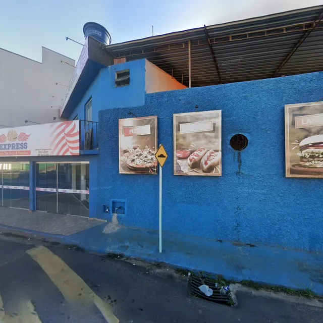 Express Pizzas, Hot Dogs, & Lanches