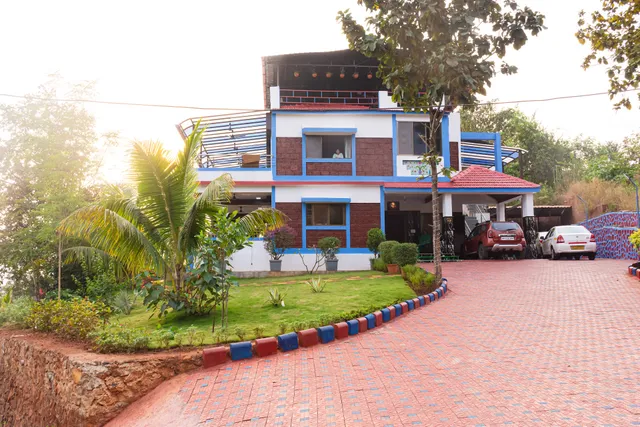 River Edge Villa (Jagruti's)