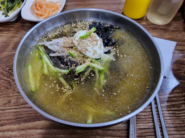 봉평 옹심이 메밀칼국수