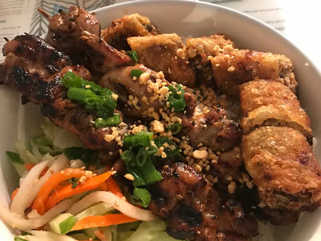 Pho Lan Beef Noodle Soup Restaurant