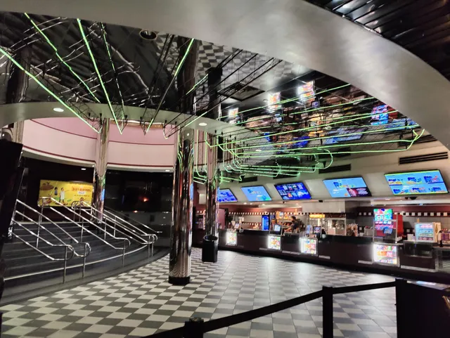 Regency Theatres Granada Hills