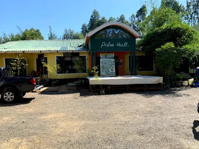 Roddy's Green Lounge