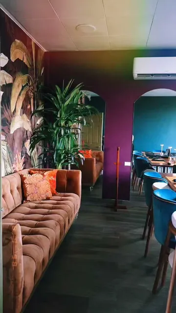 Five Fusion Restaurant & Bar