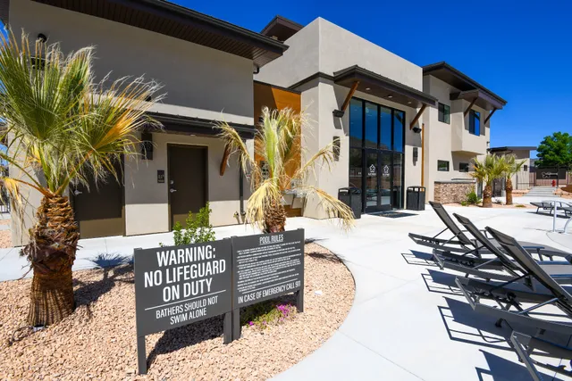 Gateway Luxury RV Resort & Casitas