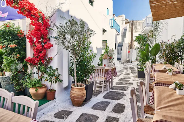 Taverna Lakka Garden