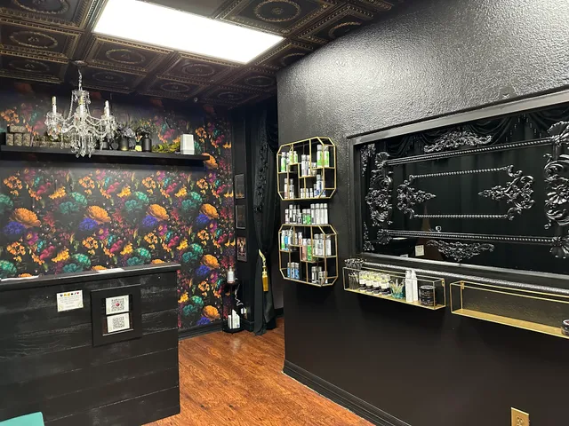 VIBE MEDSPA | Anti-Aging Facials, Waxing, Lash Extensions | Austin Texas