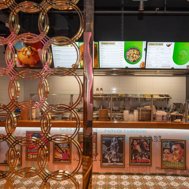 Tikka N Talk Stachus Passagen