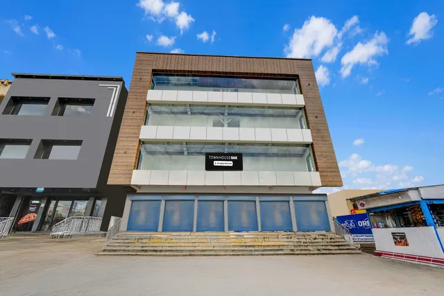 Super Townhouse OAK Owaisi Hospital Mailardevpally Tolkanti Arc