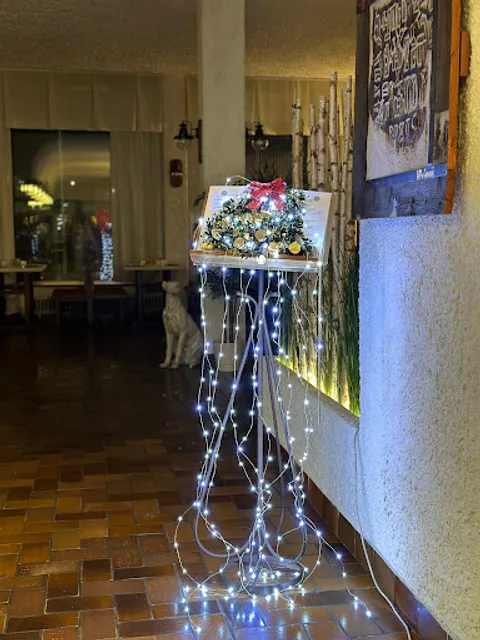 Hotel Ristorante 4V***...pizzeria...bar...