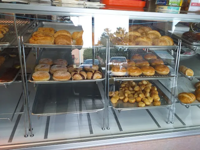 Daily Donut House & Sandwich