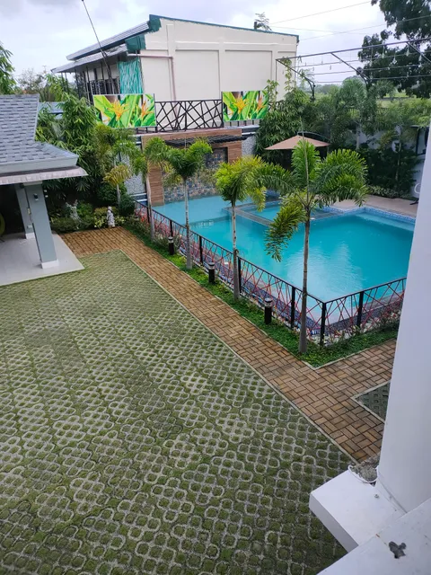 RPlace Private Resort