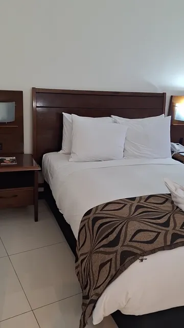 Crown Hotel Port Moresby