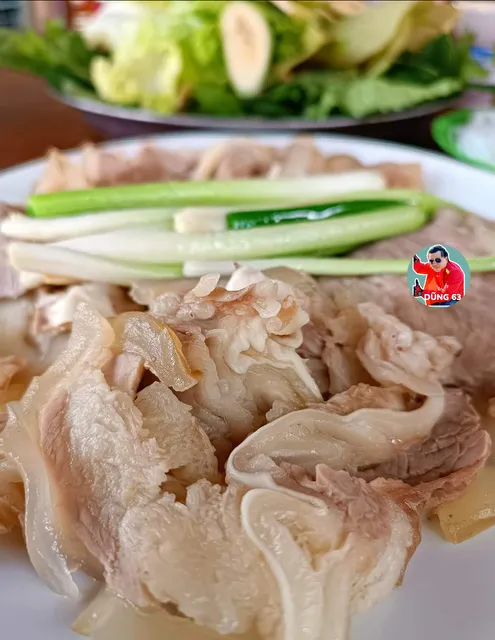 Nhà hàng Trường Lạc