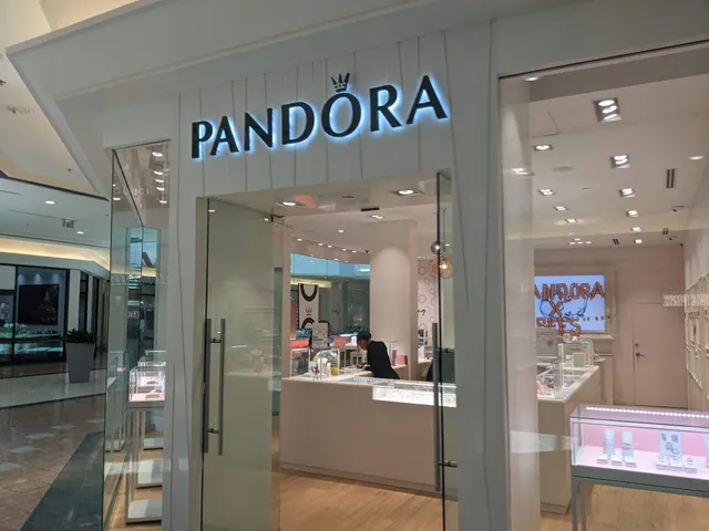 PANDORA Jewelry