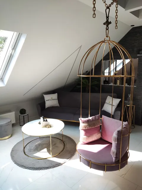 Exquisites Loft mit Whirlpool