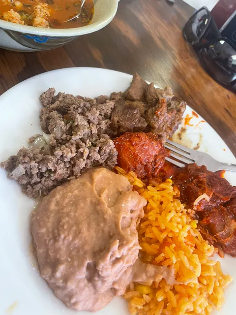 Restaurante Las Cazuelas grill