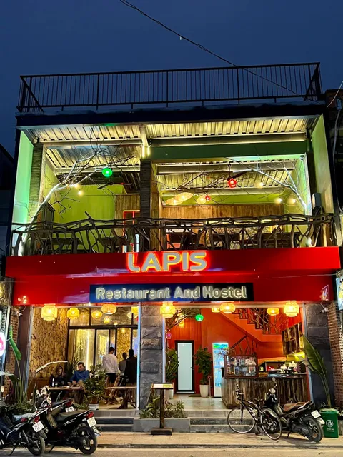 Lapis Tam Coc Restaurant and Hostel