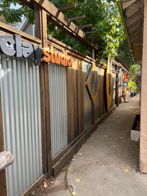 Clay Studio + Gallery Inc.