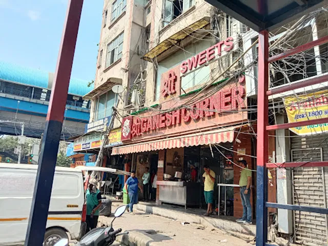 Shri Ganesh Kachori Corner