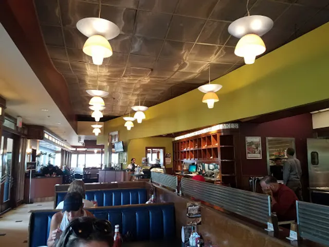 Amphora's Diner Deluxe