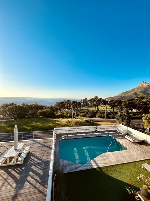 Camps Bay Loft - Stunning Views