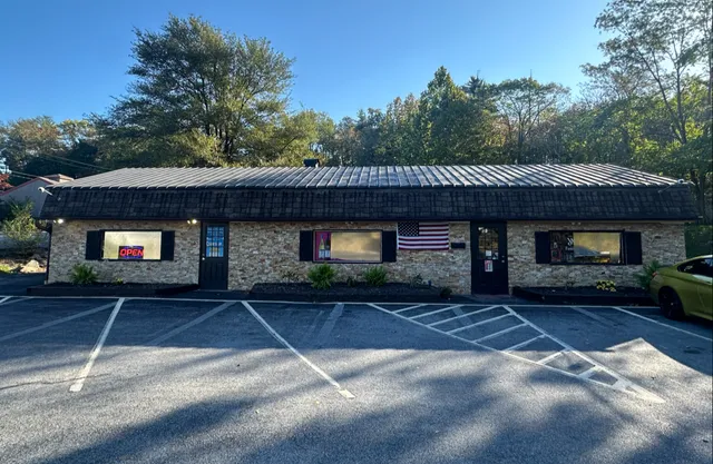 Hyde Park Liquor & Wine