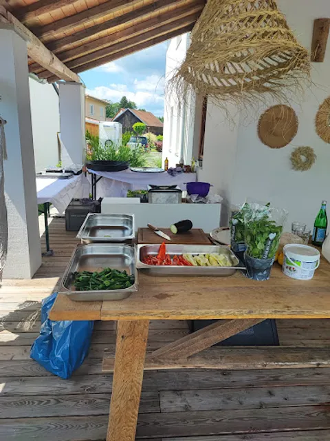 Mama-Mia Osteria Weinbar Enoteca pizzeria