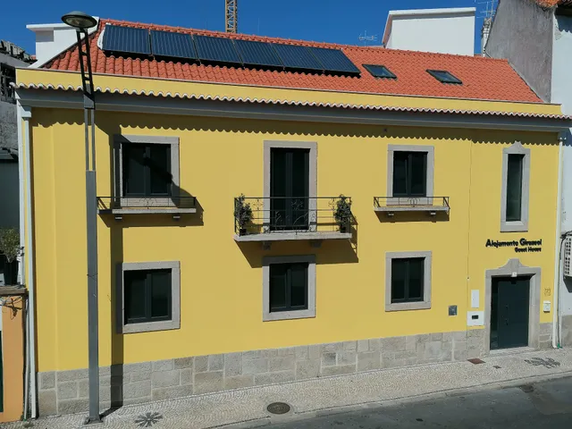 ALOJAMENTO GIRASSOL - GUEST HOUSE