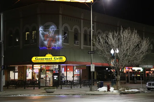 George's Gourmet Grill Downtown