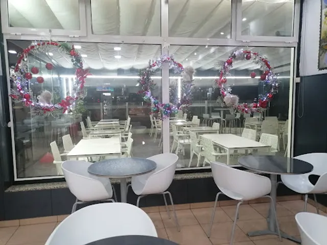 Cafetaria Troia- Restaurante e cafetaria